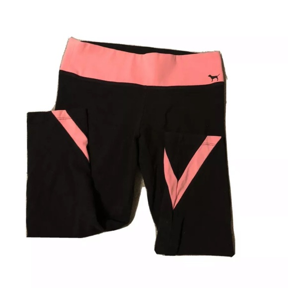 Victoria’s Secret cropped yoga pants size small - Picture 2 of 5